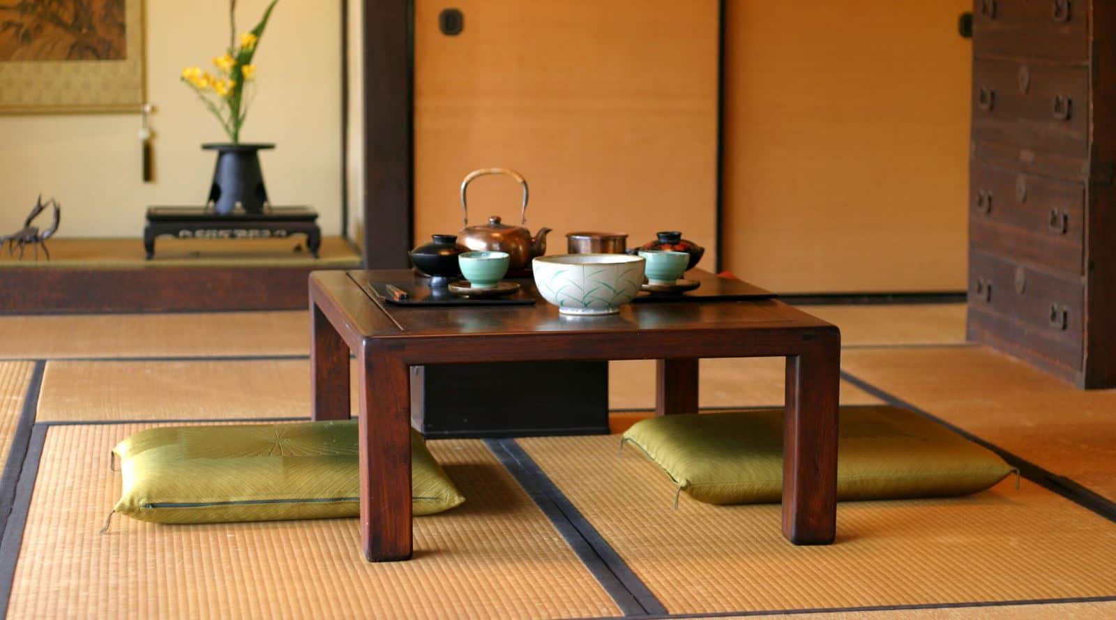 japanese tea ceremony utensils and equipment